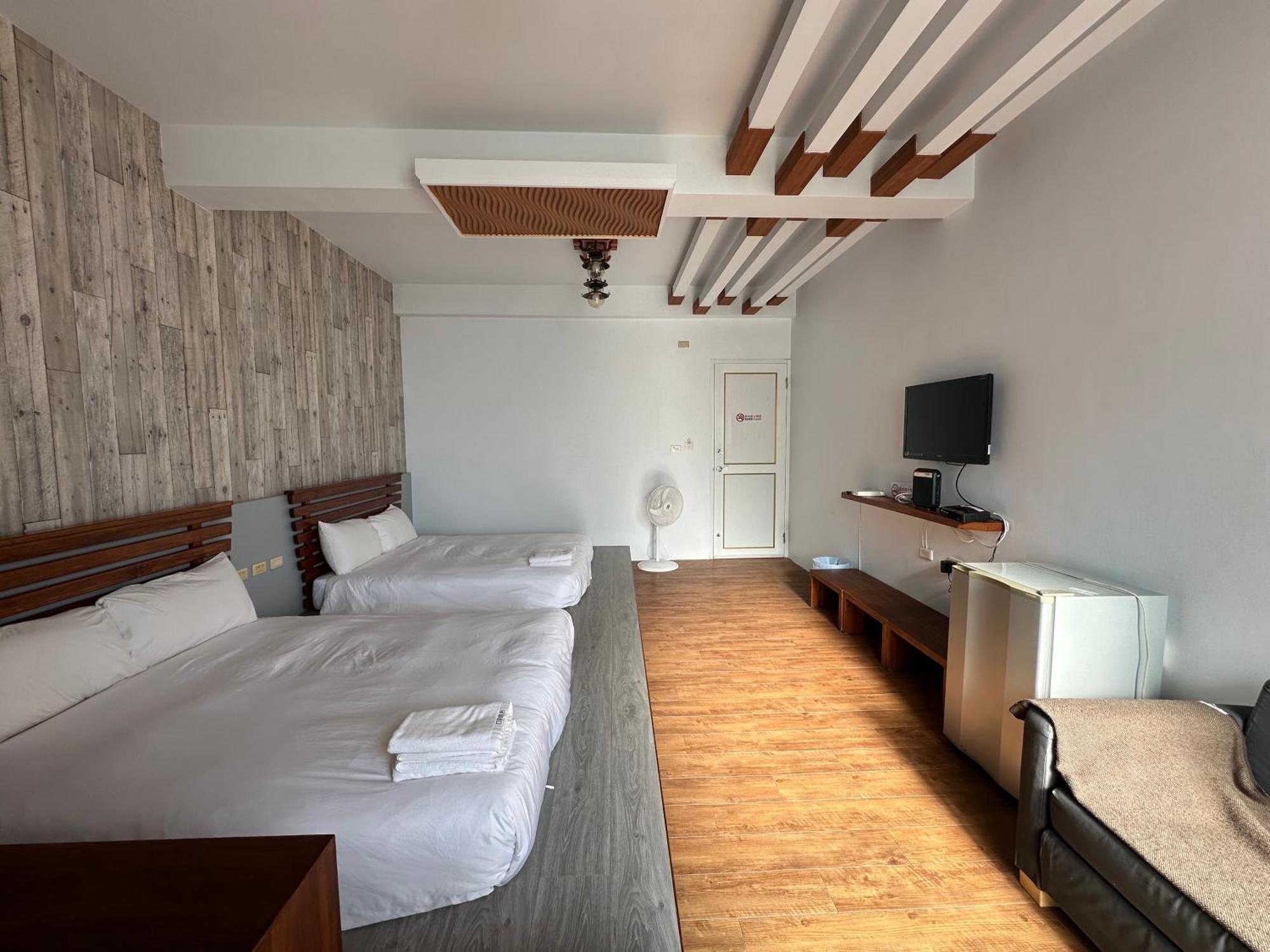Snore Inn Heng-ch'un Екстериор снимка